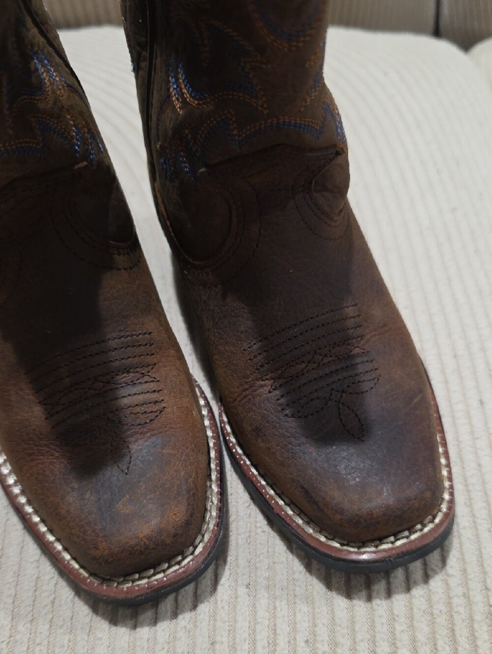 Ariat Brown Kids Western Cowboy Boots with Blue Stitching - Picture 4 of 6